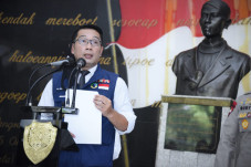 Angka Reproduksi (Rt)...