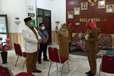 Kunjungi RSUD Menggala,...