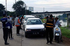 Tol Cikampek Ditutup,...