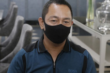 Warga Tak Disiplin,...