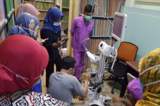 Emil Apresiasi Bantuan...