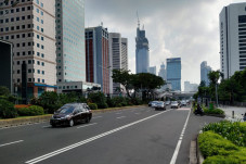 Hari Pertama Perkantoran...