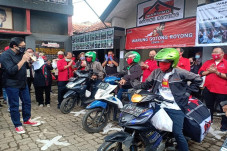 PDIP Jabar Resmikan...