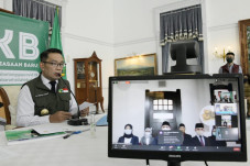 Ridwan Kamil Kukuhkan...