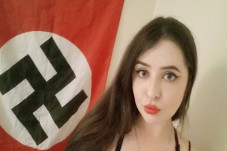Jadi Teroris, Si Cantik...