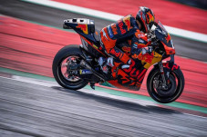 Berkat Pedrosa, Tim...