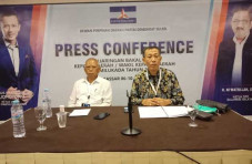 Penantang Petahana di...