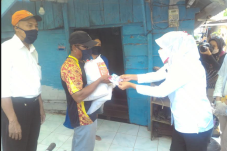 Jumlah Warga Miskin...