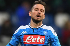 Kondisi Mertens Bikin...