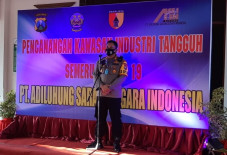 Industri Tangguh di...