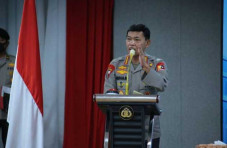 Kapolri Tegaskan Jangan...