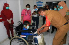 Tiga Pasien Covid-19...