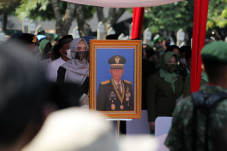 Pramono Edhie Wibowo...