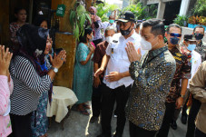 Lansia Terdampak Covid-19...