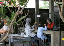 Terbitkan Perwali Covid-19,...