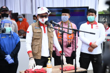 Rapid Test di Cideng,...