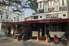 Ekspansi Bisnis, Kopi...