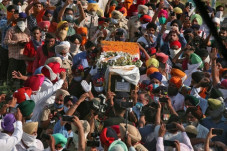 Cerita 120 Tentara India...