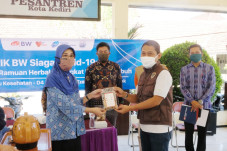 Institut Ilmu Kesehatan...