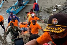 Perahu Terbalik, 3 Nelayan...