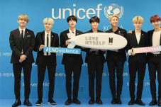BTS Menangkan Inspire...