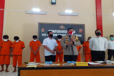 Jarah Kayu Sonokeling,...