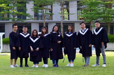Mahasiswa Ubaya Ini...