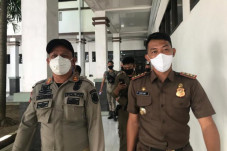 Mulai Hari Ini Warga...