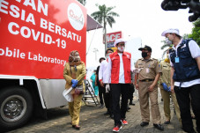 Rapid Test di Kramatjati,...