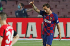 Gol Telat Ivan Rakitic...