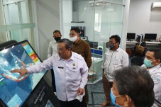 Lembaga Penyiaran Diminta...