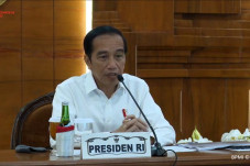 Jokowi Minta Pemprov...