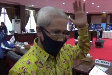 Kedatangan 500 TKA,...