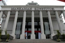 Lima Kali Digugat, MK...