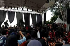 Rhoma Irama Tetap Tampil...