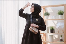 Inspirasi Mengenakan...