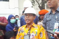 Larangan Kantong Plastik...