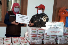 Jatim Bermasker, Wartawan...