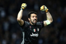 Derby Turin Jadi Ajang...