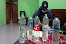 Waduh Nenek dan Lelaki...