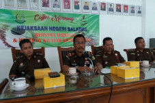 Berkas 2 Tersangka Korupsi...