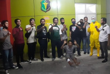 8 Kali Merampok, Polisi...