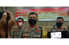 Polisi Bidik Pelaku...