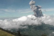 BPPTKG Ungkap Gunung...