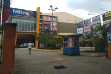 Mitra 10 Bogor Kembali...