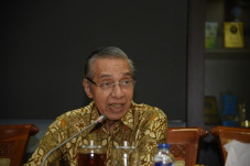 Komjen M Nurdin Resmi...