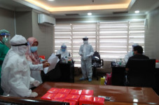 Deg-degan, Wartawan...