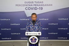 Virus Covid-19 Menyebar...