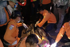 Ombak Mengganas, Nelayan...