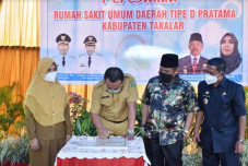 Bupati Takalar Resmikan...